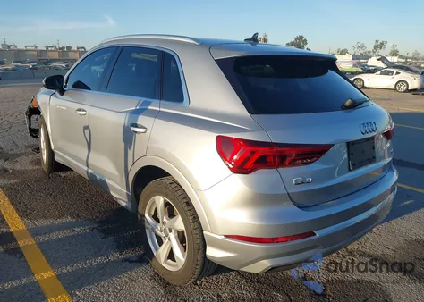 2020 Audi Q3 Premium 45 Tfsi Quattro Tiptronic z USA, uszkodzony, nr VIN WA1AECF35L1015692